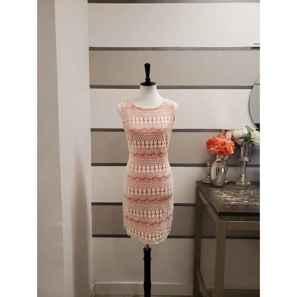 Eliza J Coral and Lace Dress Sz 8